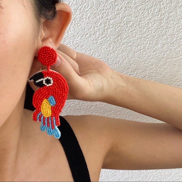 Parrot Bird Beaded Drop Earrings - Picture 5 of 8